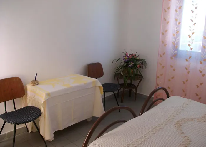 Hotel Alberta Massa (Tuscany)