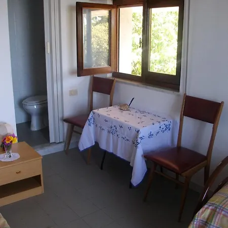 Hotel Alberta Massa (Tuscany)